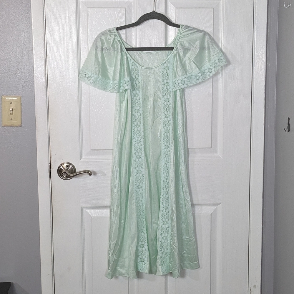 Vintage 60s‎ Gossard Artemis Intricate Seafoam Lace Night Gown Size Petite (S)